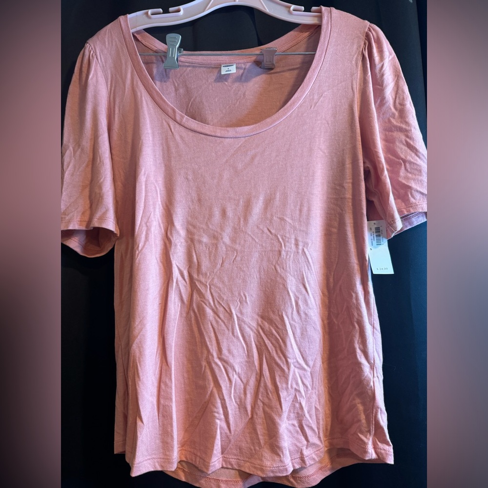 Old Navy Women's Pink spring top Size S